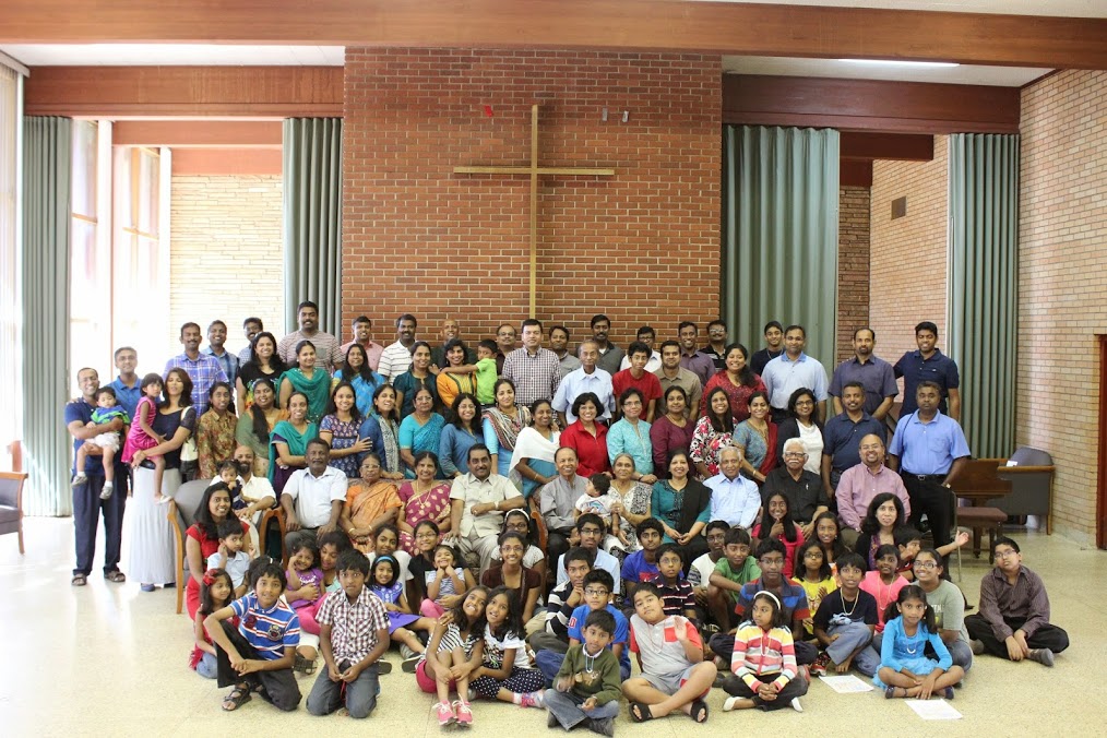Church group picture at Family Retreat 2014